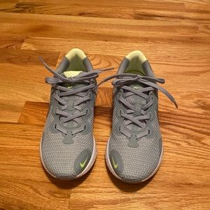 Nike Renew sneakers